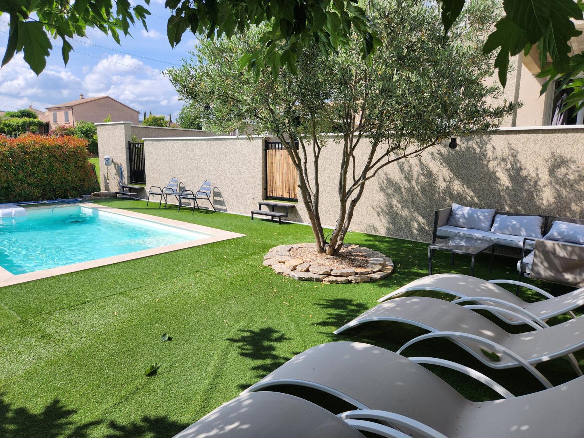 Holiday home Ma&lia Sud Ardeche Saint-Etienne-de-Fontbellon